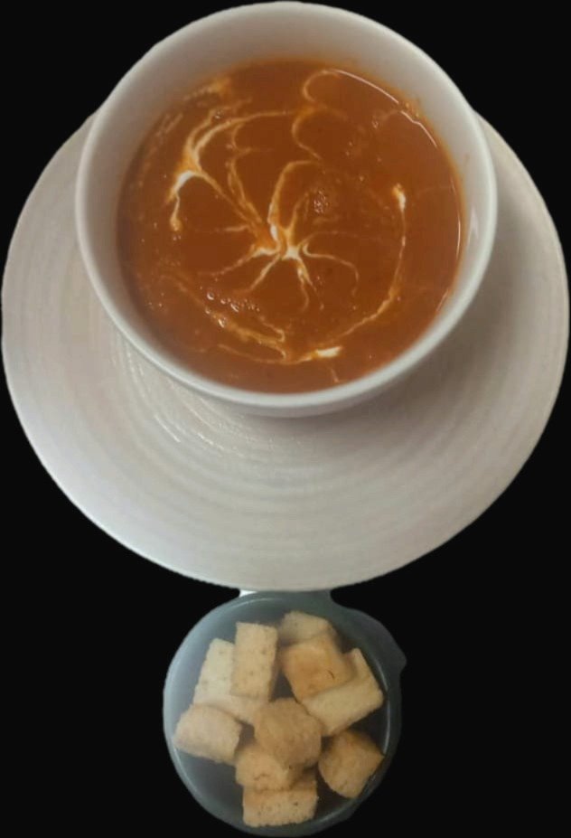 شوربه الطماطم